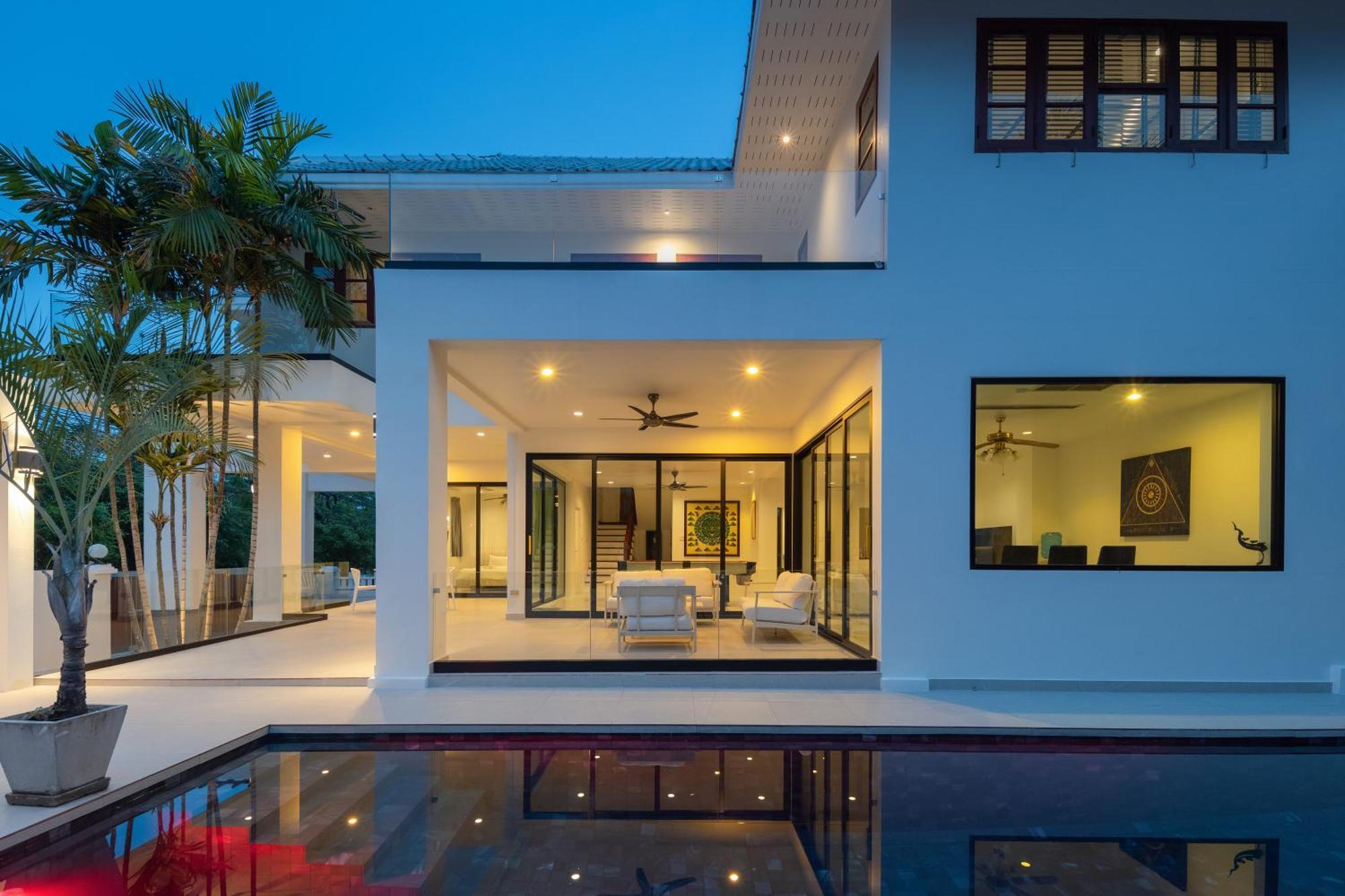 Stunning Villa With Pool And Tropical Garden Хуа Хин Екстериор снимка